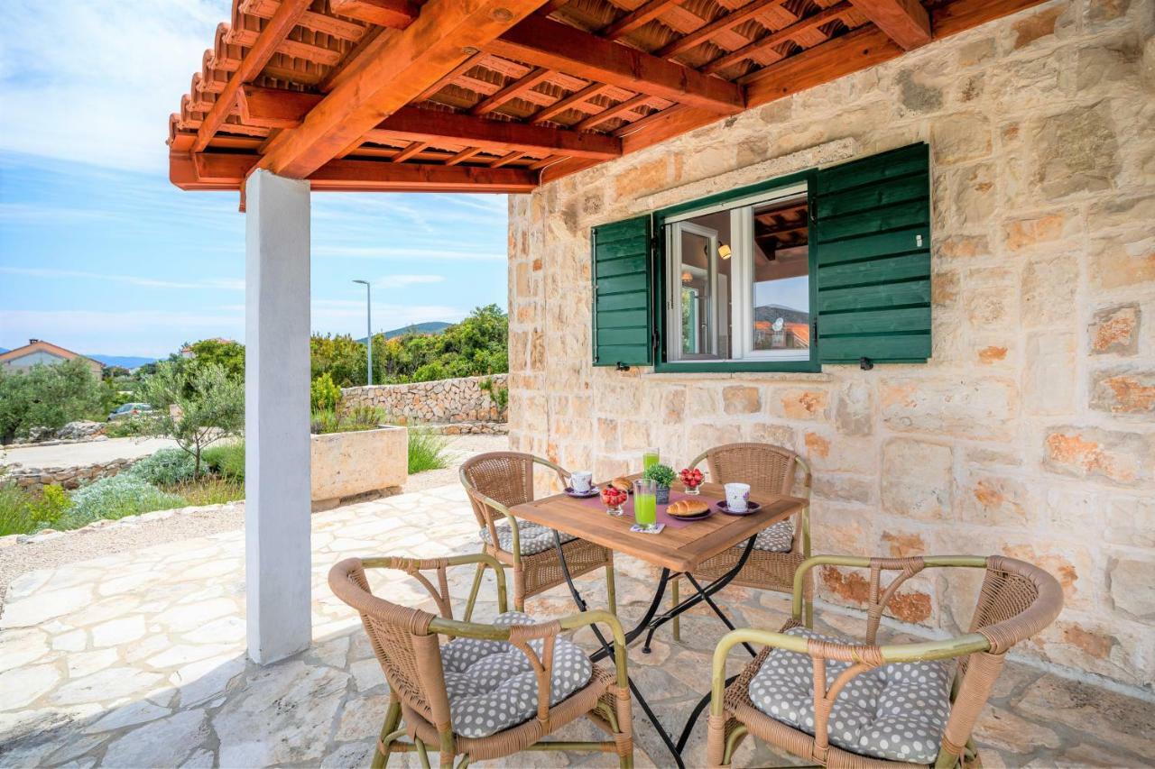 Villa Vineyard House & Olive Grove House Račišće Esterno foto