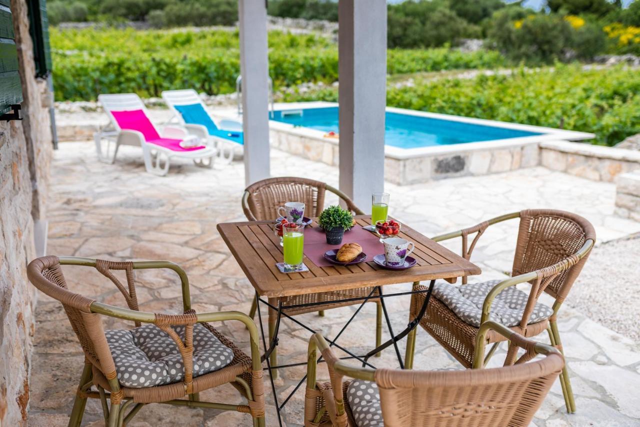 Villa Vineyard House & Olive Grove House Račišće Esterno foto